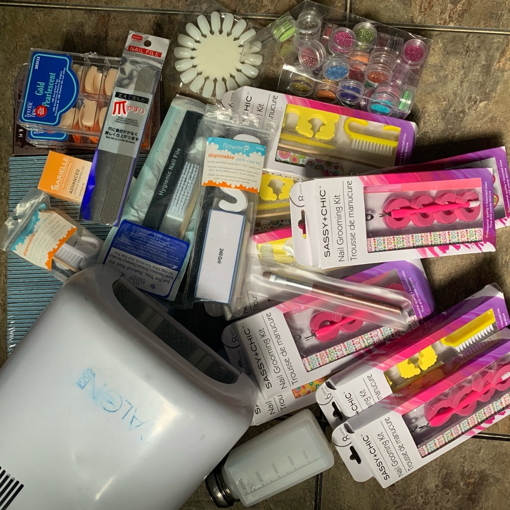 Nail Lot